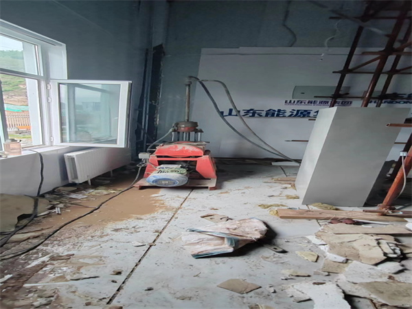 库尔勒地基基础下沉墙体裂缝加固注浆顶升施工